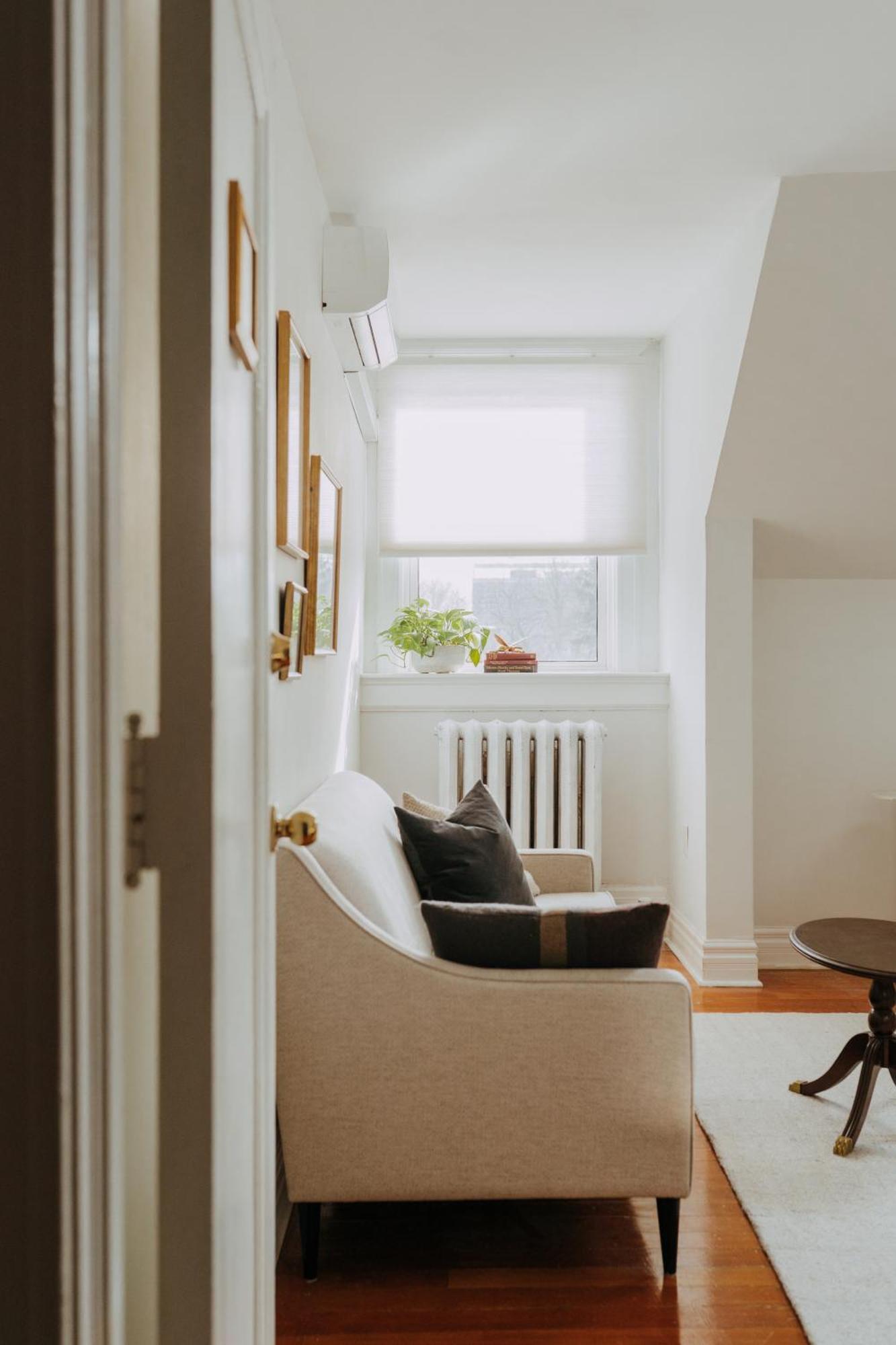 Bed and Breakfast No. 5 East Виннипег Экстерьер фото
